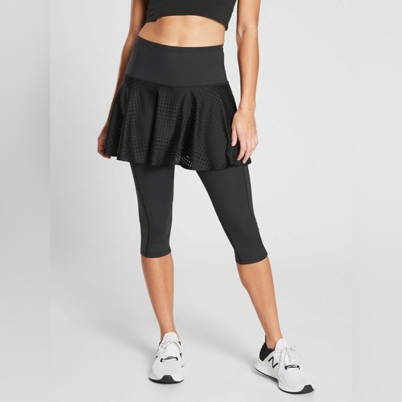 NWOT Athleta Size Small A-Game 2 in 1 Crop Stash Pocket Black Leggings Skirt - Picture 3 of 12